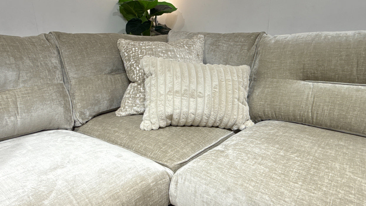 Sofology Reign Fabric 1 Corner 3 no Trim in Luxury Chenille Linen/Natural Mix