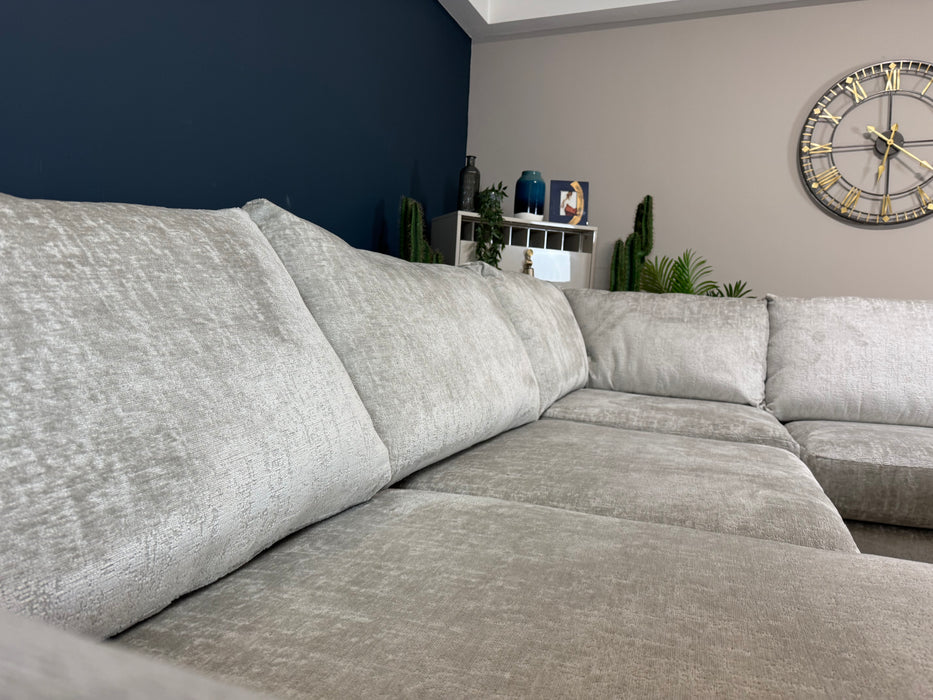 Majestica Fabric Chaise 1 Corner 2 - Plain Silver Mix (WA2)