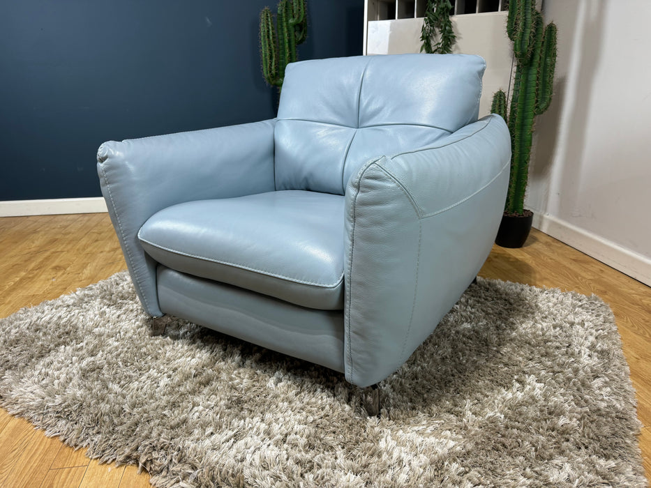 Mimi Leather Chair Le Mans Pearl Blue (WA2)