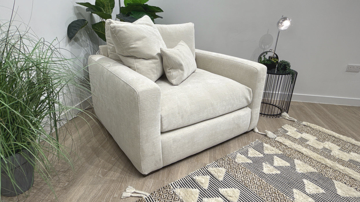 Sofology Moderna Fabric Loveseat Extra Flex Intrerior in Soft Slub Chenille Ivory