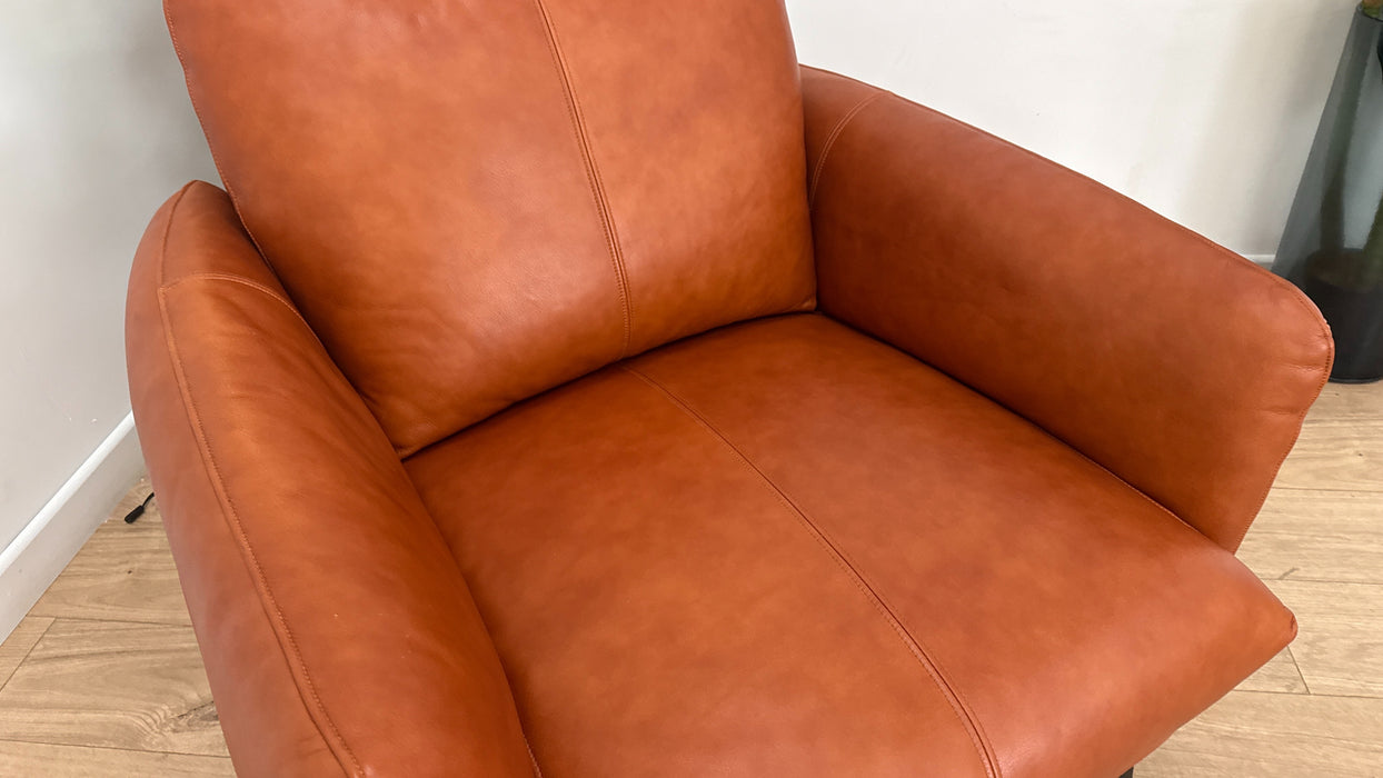 Sofology Adler Leather Chair in Relaxed Soft Amber