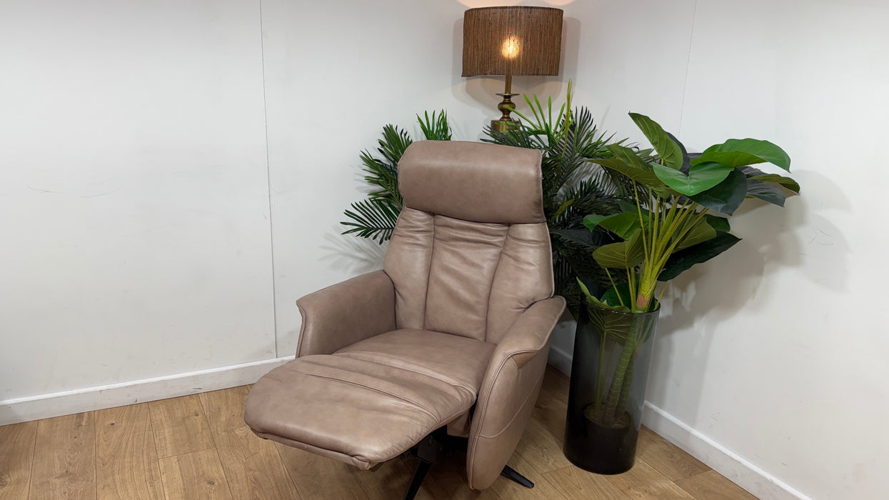 Sofology Heston Leather Chair Power Recliner in Relaxed Soft Leather Stone