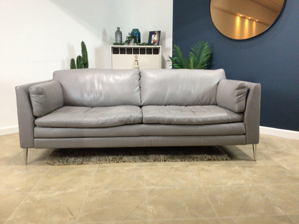 Banbury 3 Seat Leather Sofa Caruso Grey WA2