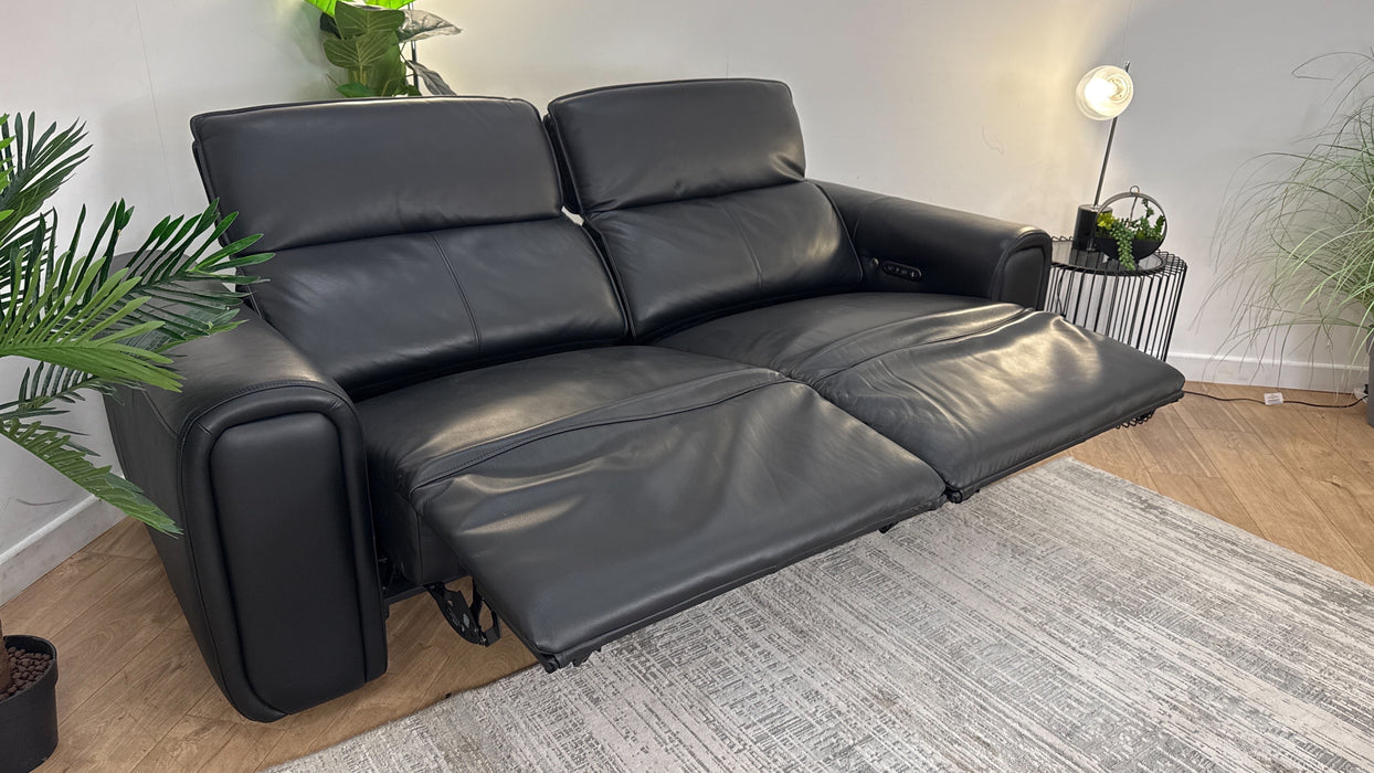 Premiere 2.5 Seater Sofa - Trusty Embossed Leather - Jet Black