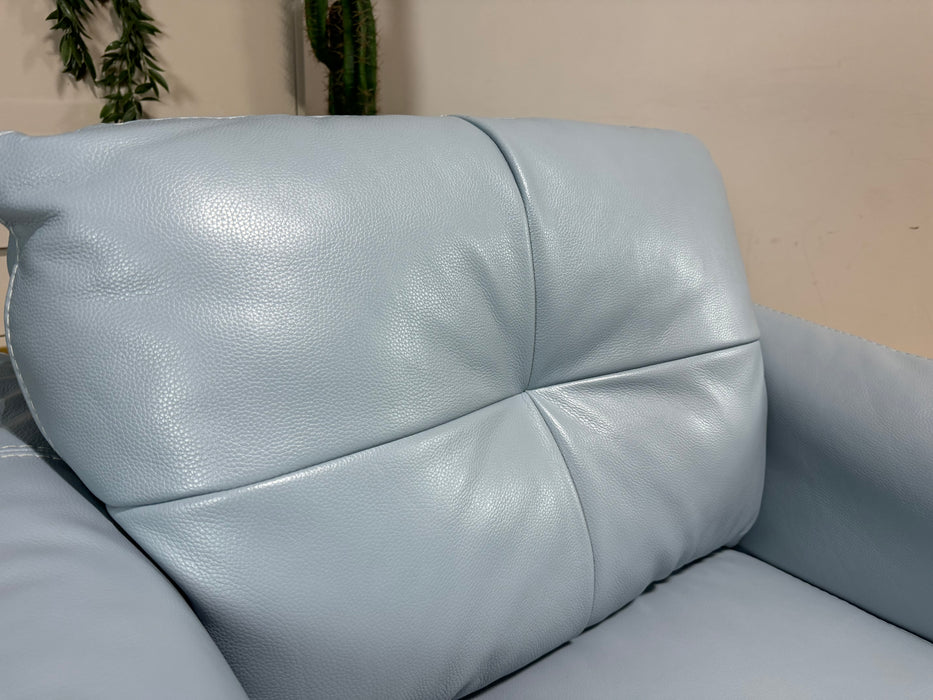 Mimi Leather Chair Le Mans Pearl Blue (WA2)