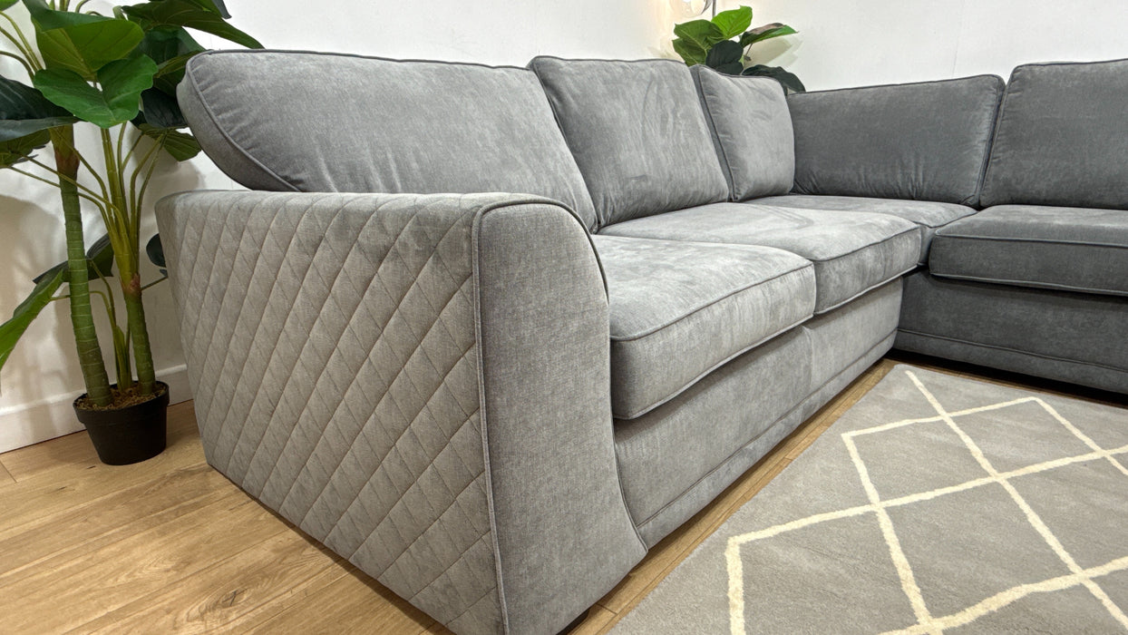DFS Orka Fabric 2 Corner 1 in Graphite
