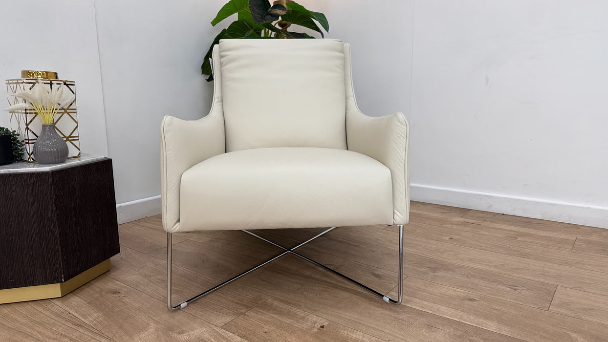 DFS The Venezia Leather Accent Chair in Pasadena Cream
