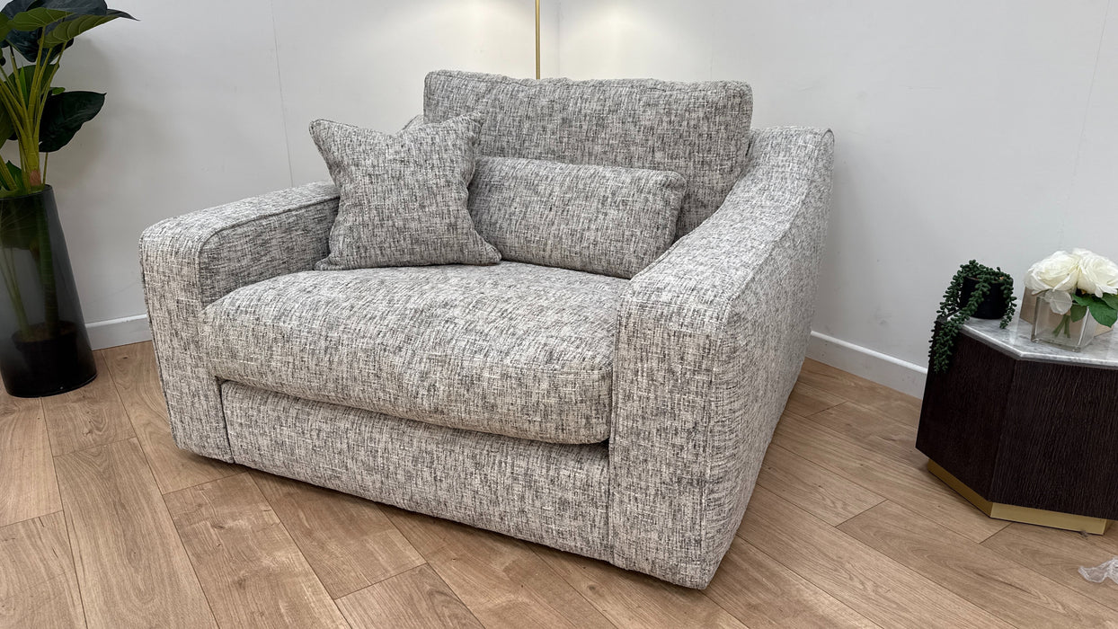 Bellagio Loveseat in Fabric Basket Weave Pebble Mix