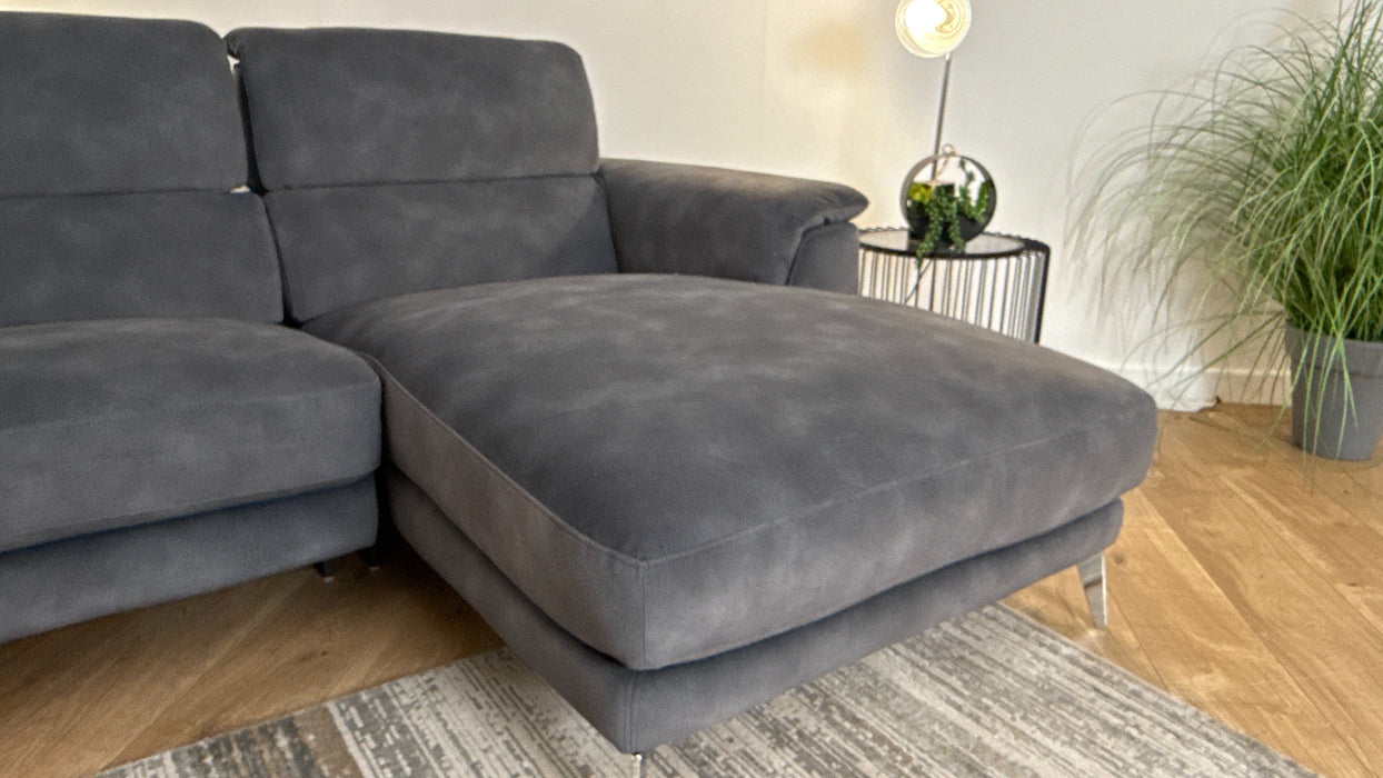 Sofology Illinois Fabric 3 Seater Chaise in Lifestyle Mottled Charcoal