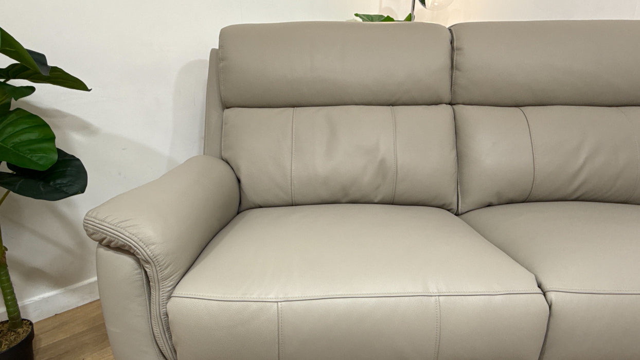 Sofology Bradie Leather 2.5 Seater Power Recliner/Headrest in Trusty Embossed Light Grey