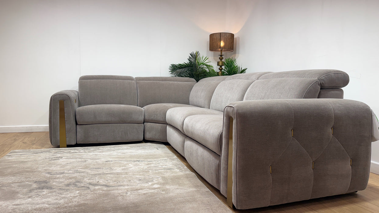 Sofology Kingsbridge Fabric 1.5 Corner 3 Power Recliner/Headrest in Relaxed Chenille Nutmeg