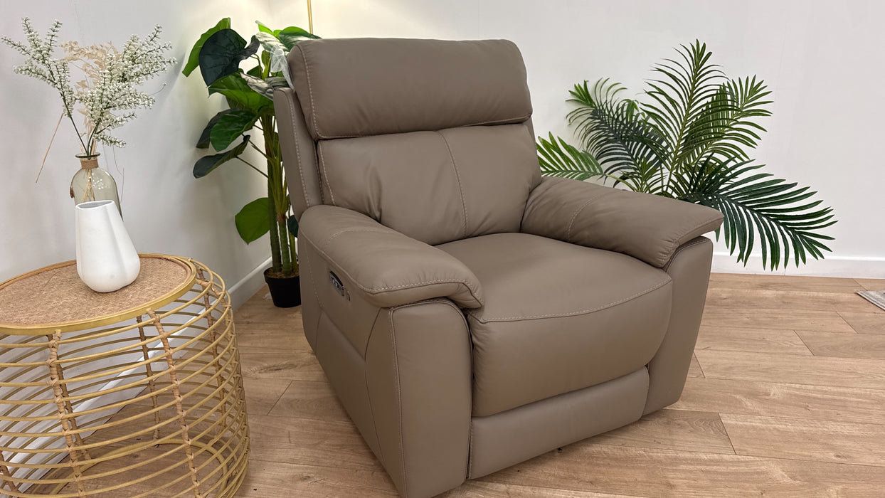 DFS Nevara Leather Recliner in Pine Bark