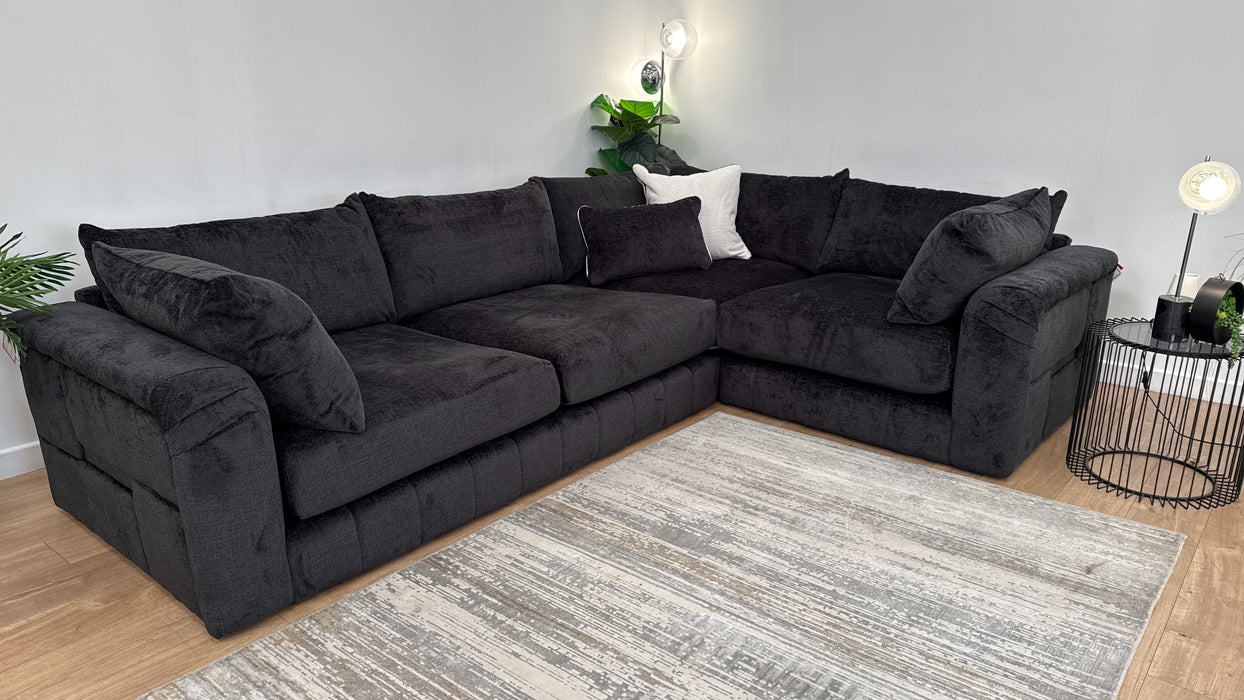 Sofology The Westwood Fabric 3 Corner 1 No Trim in Teddy Chenille Black Mix