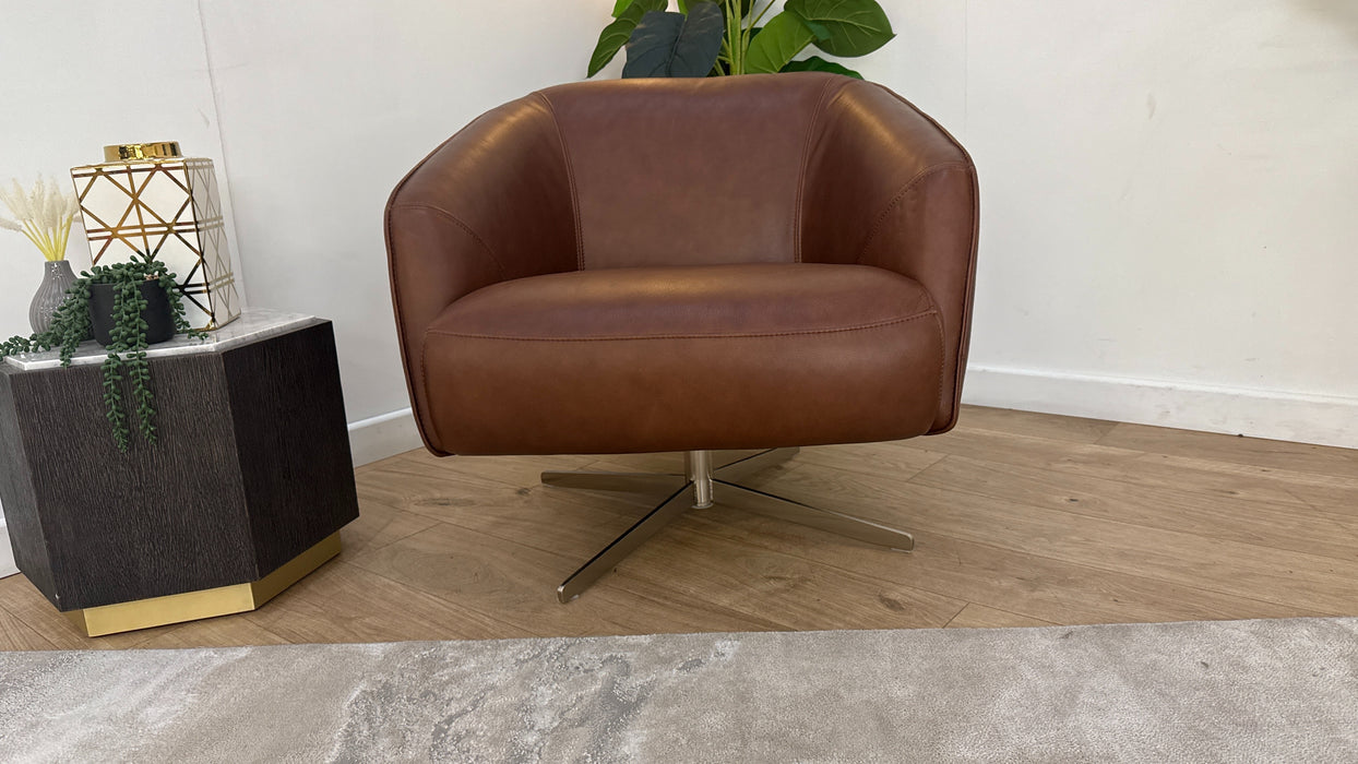 Sofology Adler Leather Swivel Chair in Relaxed Soft Brown