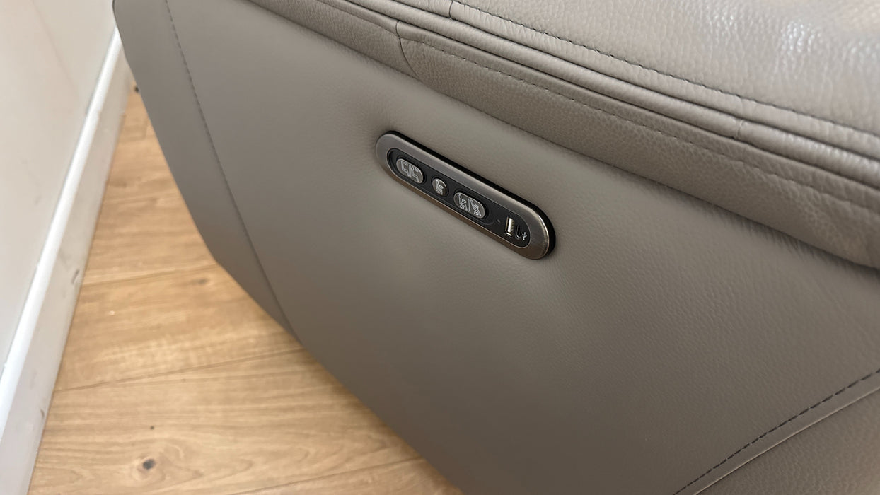 Sofology Sample Leather Recliner 2.5 Seater in Elephant