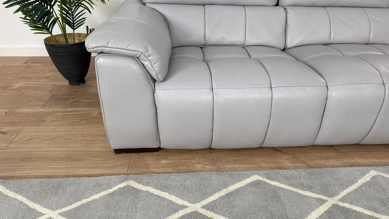 Montebello 2 Corner 2 Single Power Leather Recliner