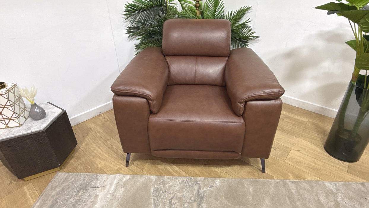 Sofology Fratelli Leather Chair Power Recliner/Headrest in Trusty Embossed Chestnut