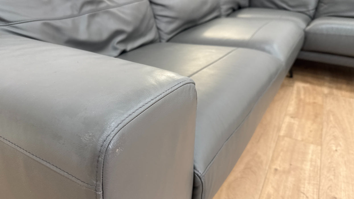 DFS Nuela Leather Corner