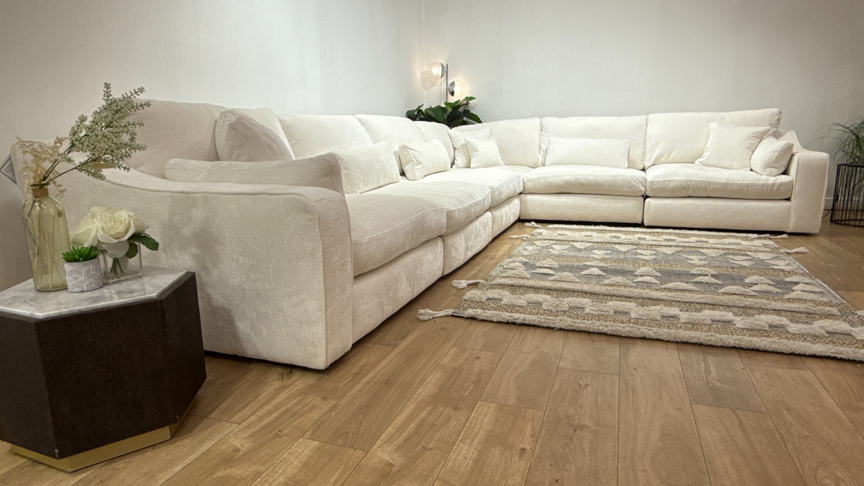 Sofology Bellagio Fabric 3 Corner 3 Reversible Feather Flex Seats in Chunky Luxe Chenille Snow