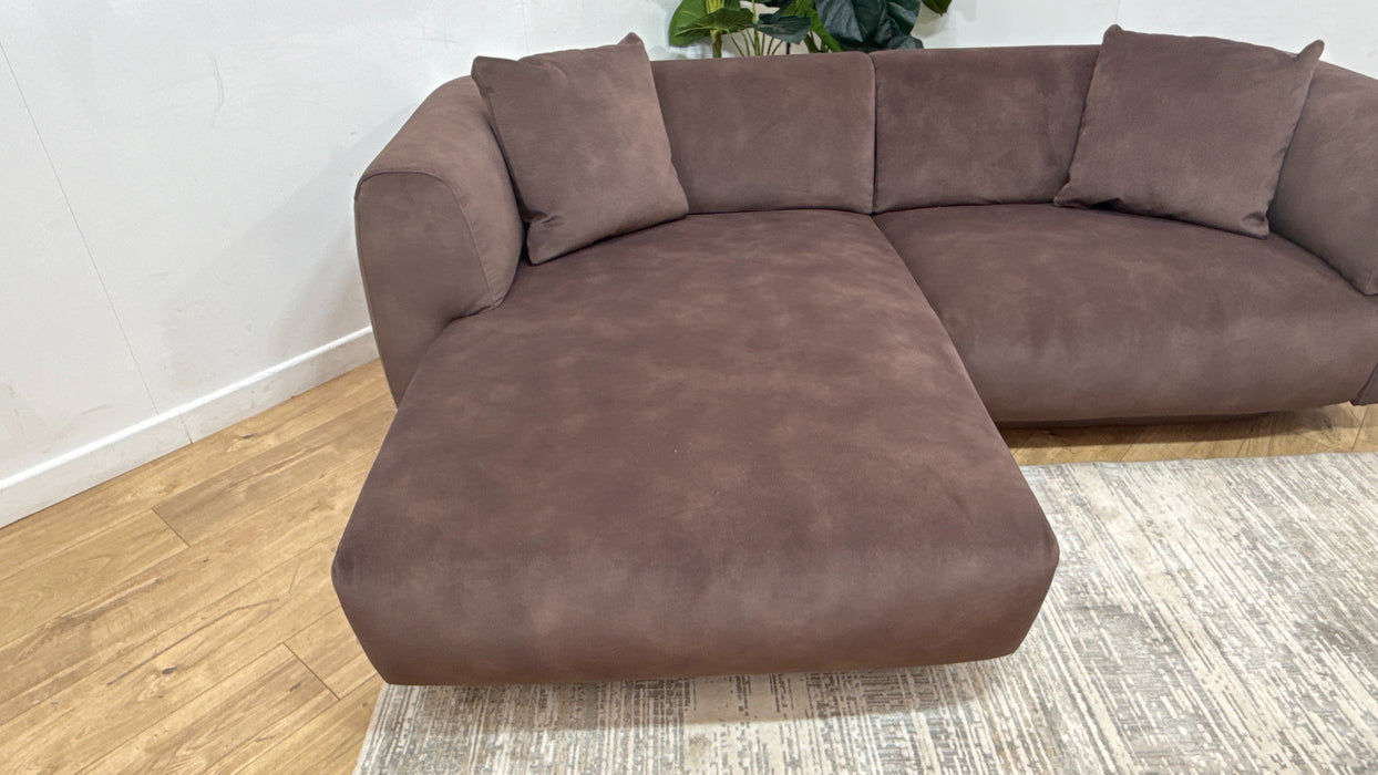 Sofology Nuvole Fabric Chaise 3 Seater in Lifestyle Mottled Dark Chocolate