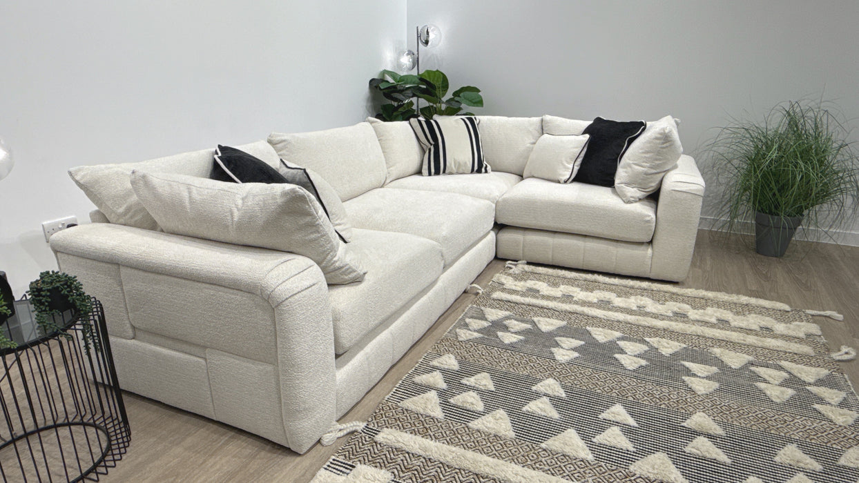 Sofology Westwood Fabric 3 Corner 1 No Trim in Soft Boucle Ecru Mix