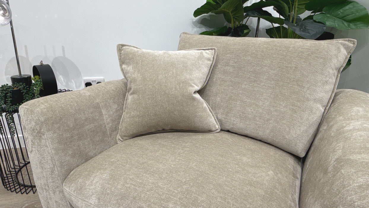 Sofology Hudson Fabric Chair in Luxury Sherpa Pebble