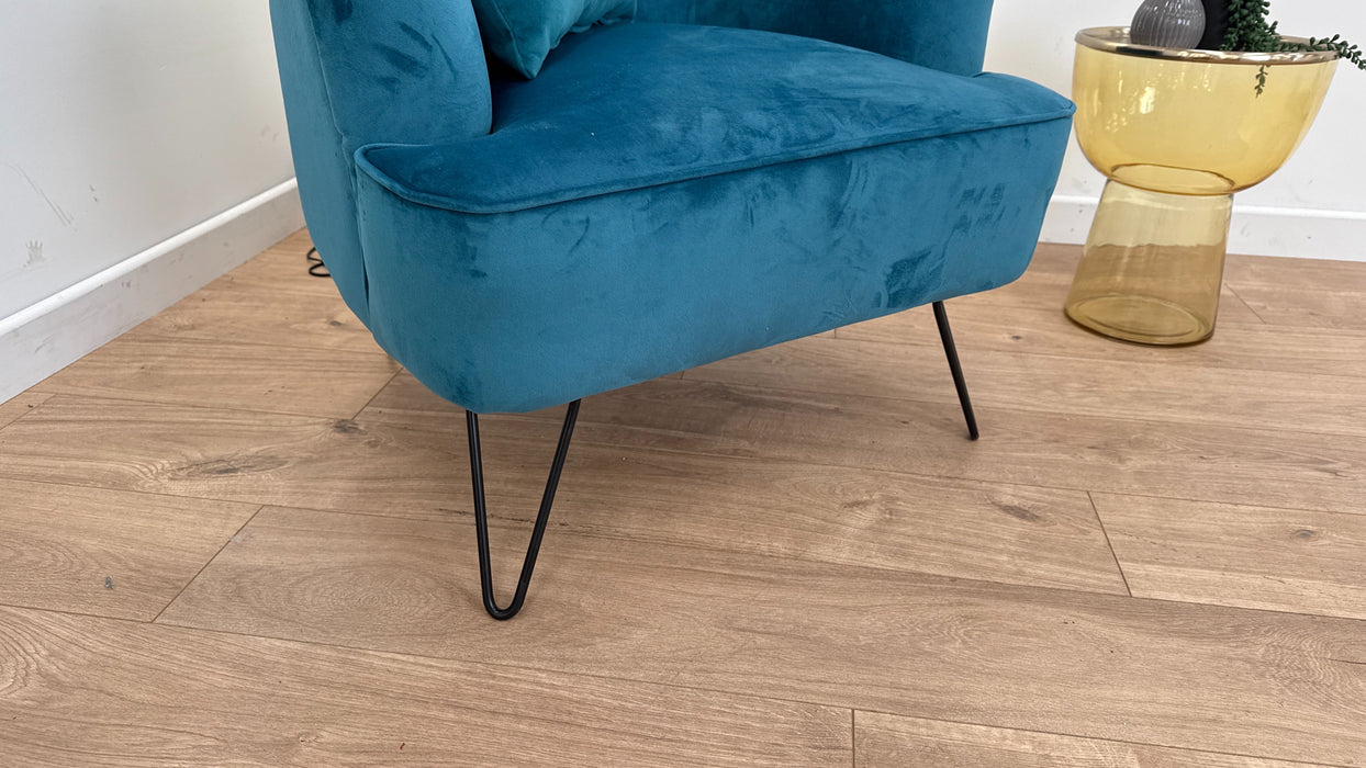 Club  - Accent Chair