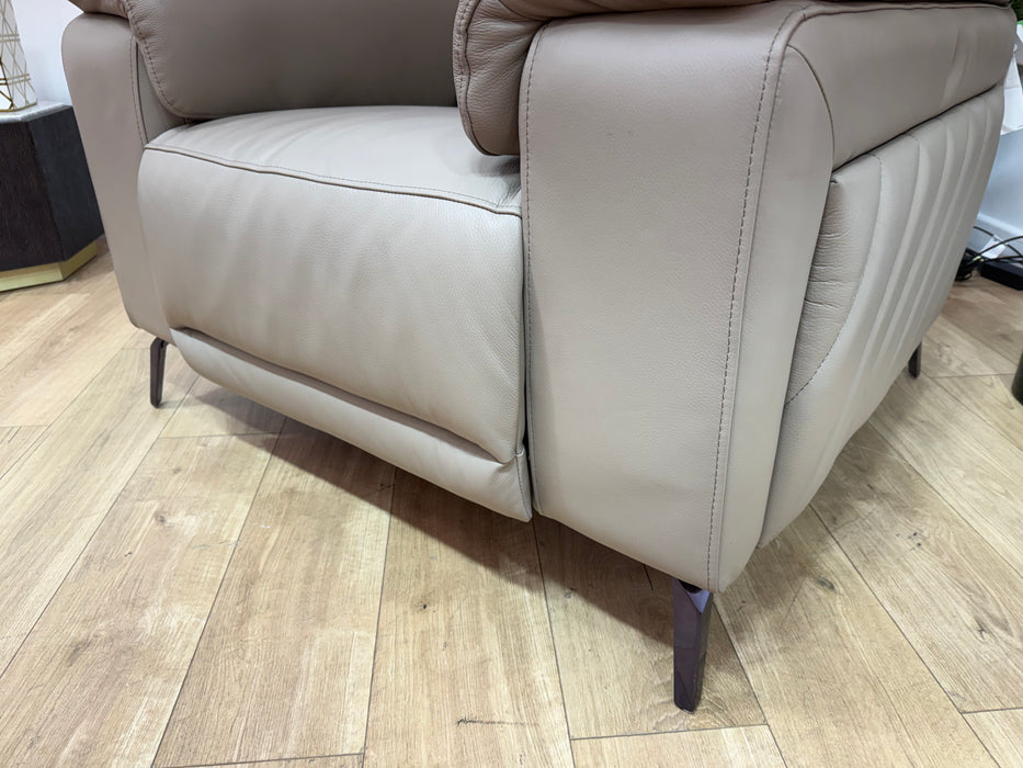 Sofology Fratelli Leather Chair Power Recliner/Headrest in Trusty Embossed Stone