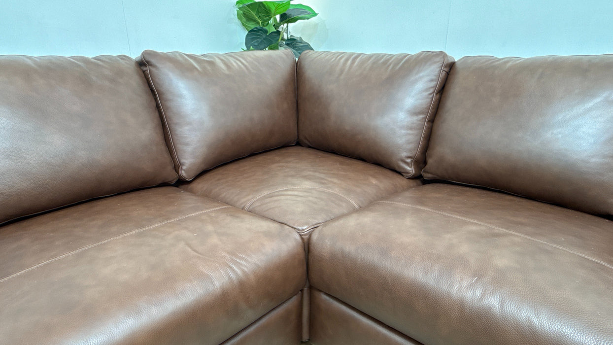 Sofology The Firenze Leather 2 Corner 2 in Trusty Embossed Chestnut