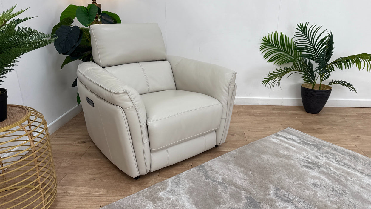 DFS The Vixon Leather Reclining Chair in New Club Fossil