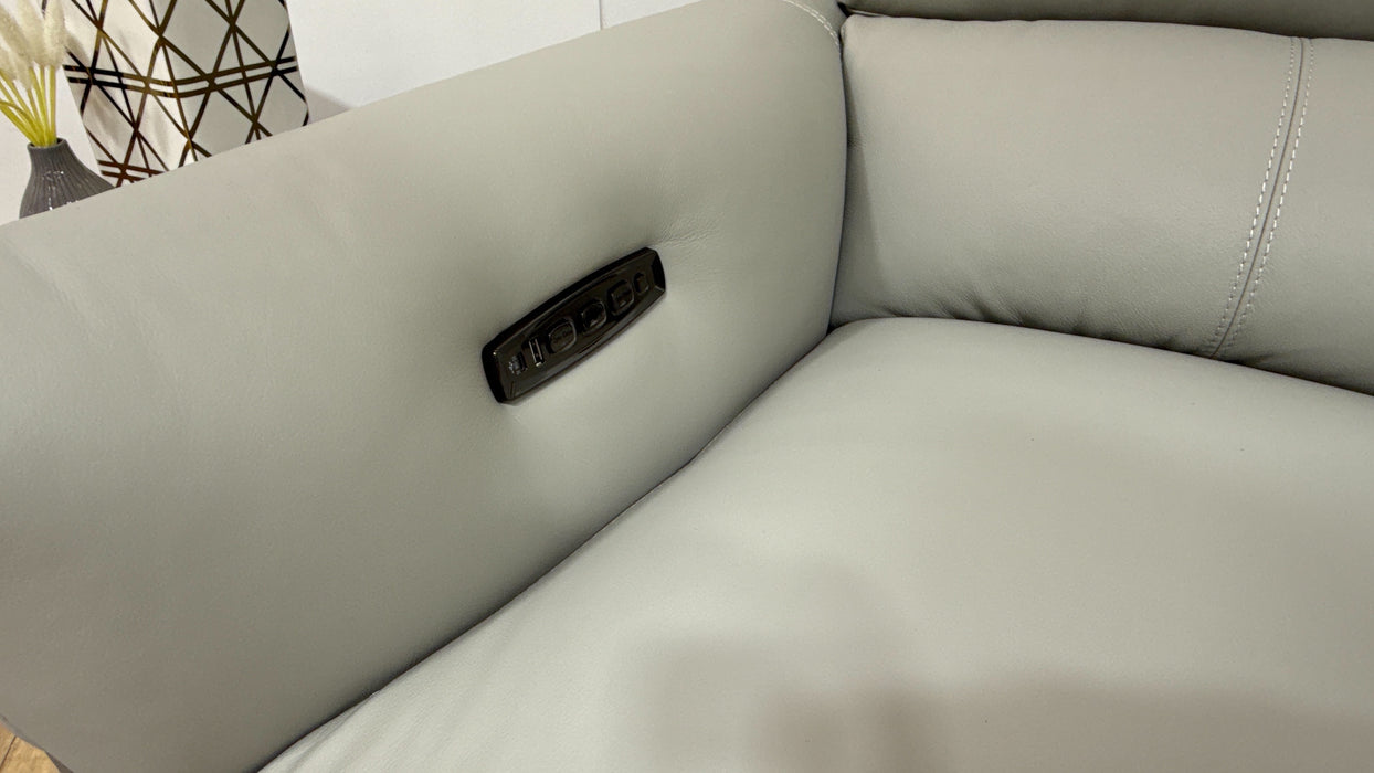 Sofology Arlington Leather Chair Power Recliner/Headrest Lumbar in Trusty Matt Light Grey