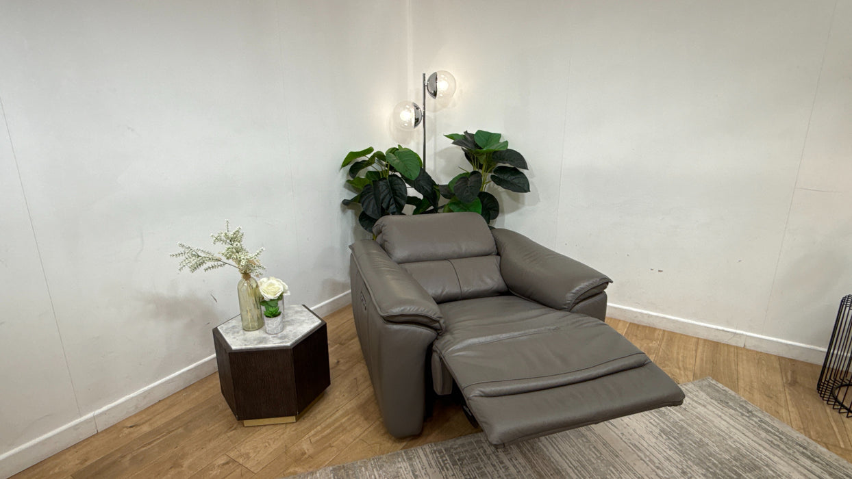 Sofology Hugo Leather Chair Power Recliner/Headrest in Trusty Embossed Elephant
