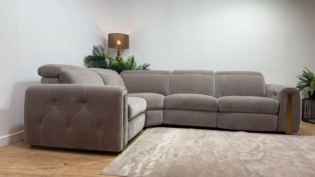 Sofology Kingsbridge Fabric 1.5 Corner 3 Power Recliner/Headrest in Relaxed Chenille Nutmeg