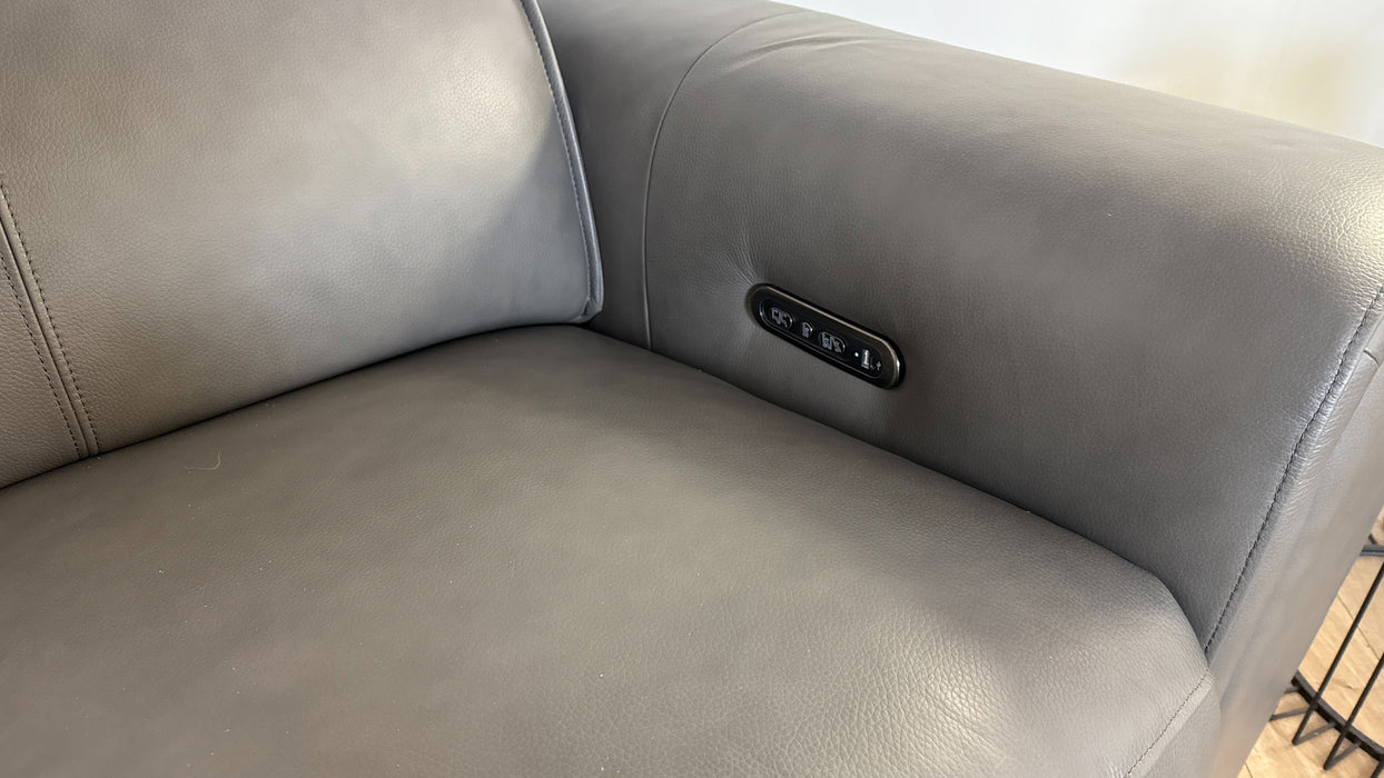 Sofology Premiere 4 Seater Recliner Leather Sofa in Trusty Embossed nGrey