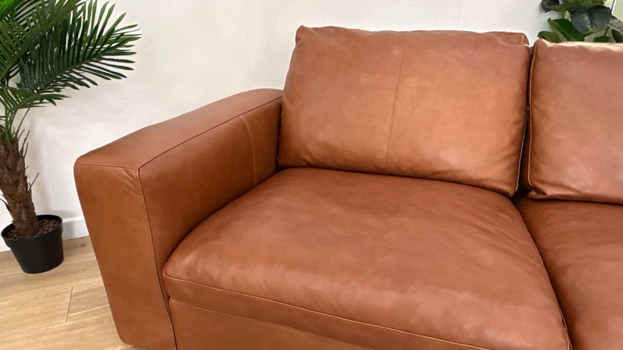 Sofology Retreat Leather 4 Seater in Relaxed Soft Tan Mix