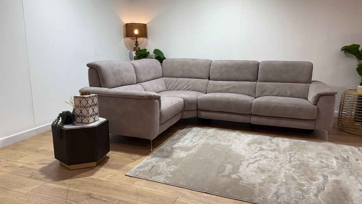 Sofology Illinois Fabric 1 Corner 2 Power Recliner/Headrest in Lifestyle Mottled Marble