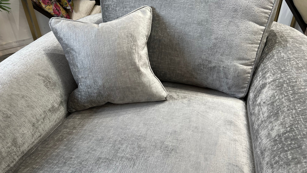 Odette 1.5 Love Seat - Fabric - Silver All Over (J27)