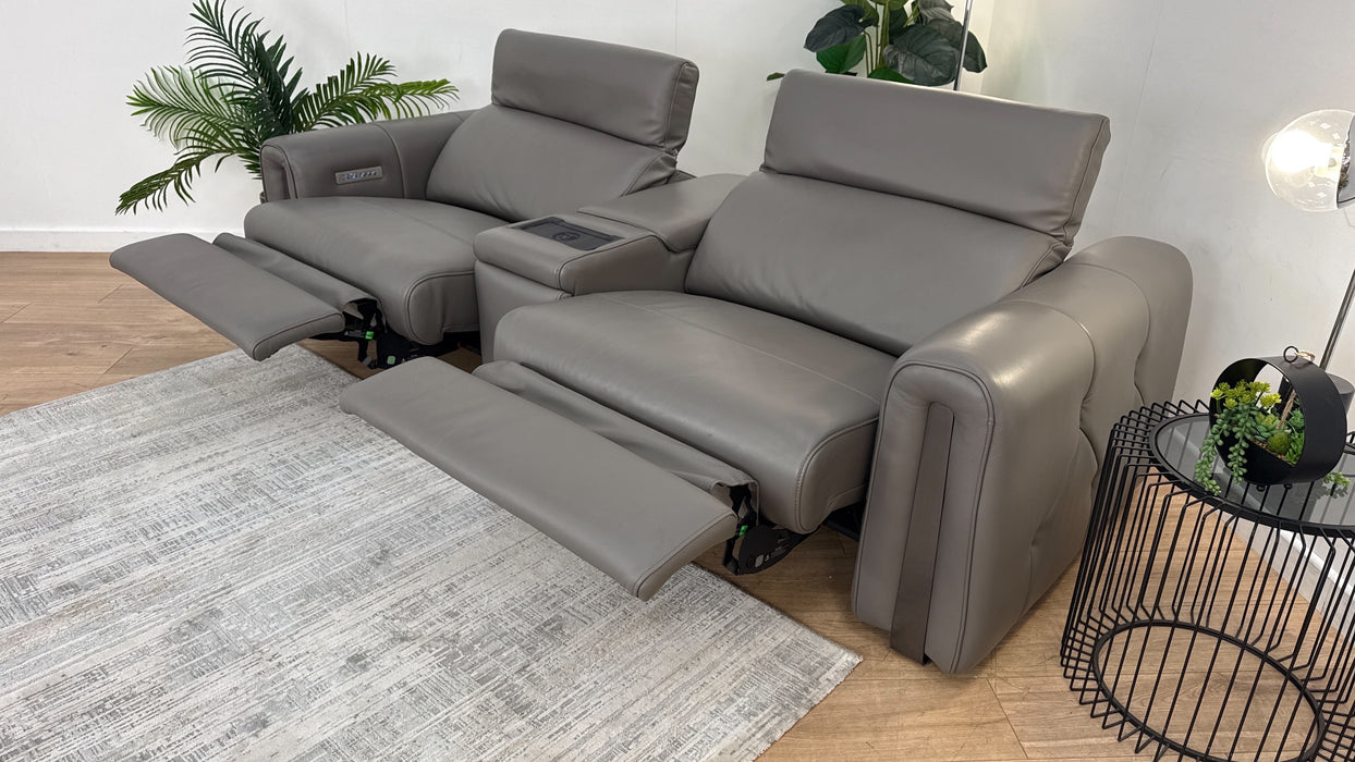 Sofology Kingsbridge 2.5 Seater Sofa in Trusty Embossed Leather Elephant