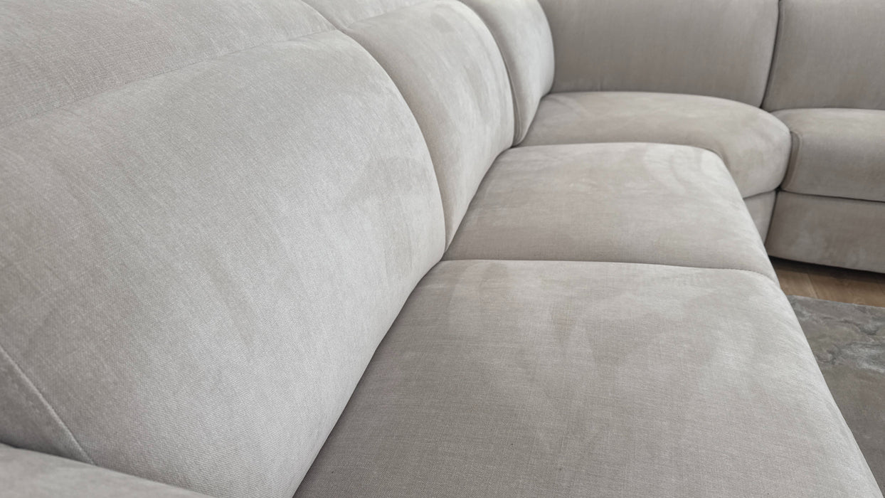 Sofology The Kingsbridge 3 Corner 1.5 Fabric Recliner Sofa in Relaxed Chenille Cotton