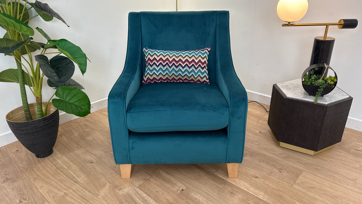 Oiney Accent Chair