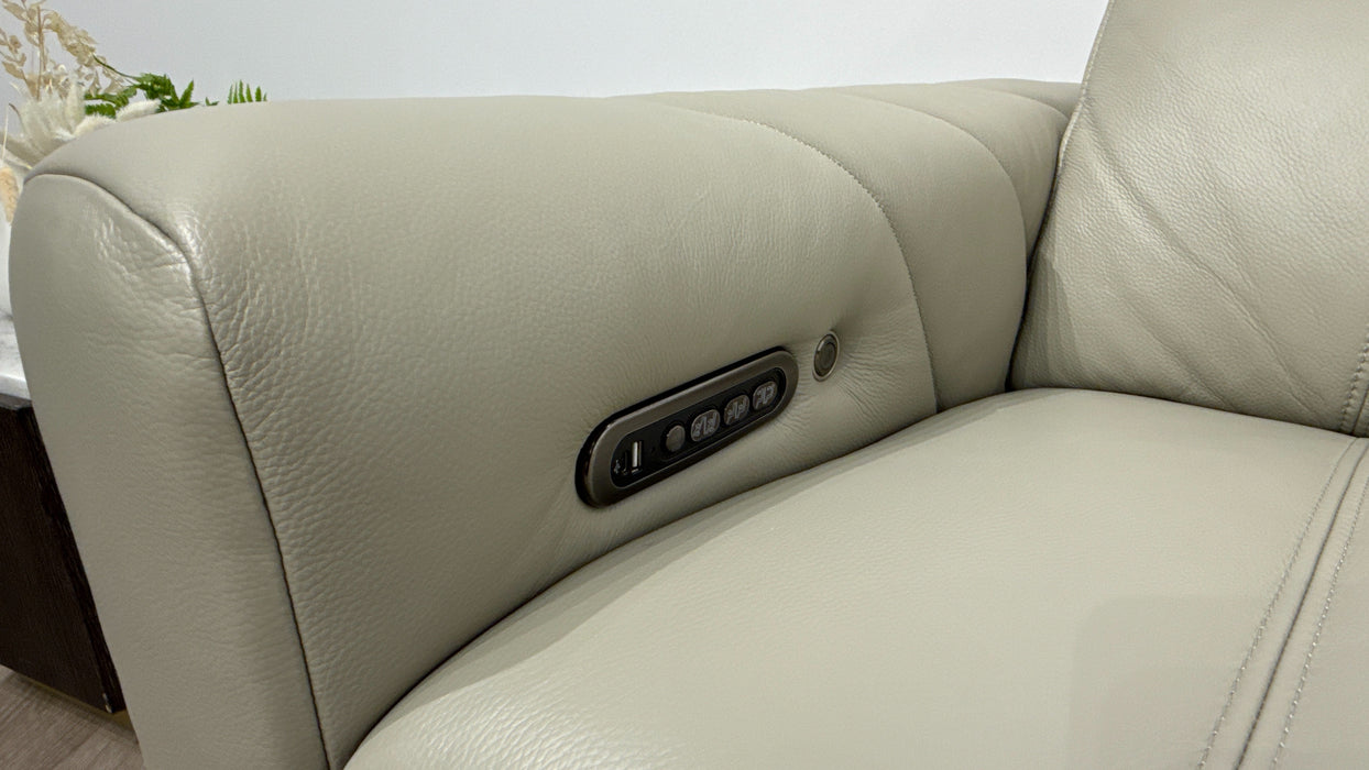 Sofology Allure Leather 3 Seater Power Recliner/Headrest Heated Seats Lumbar Support Speakers in Trusty Embossed Light Grey
