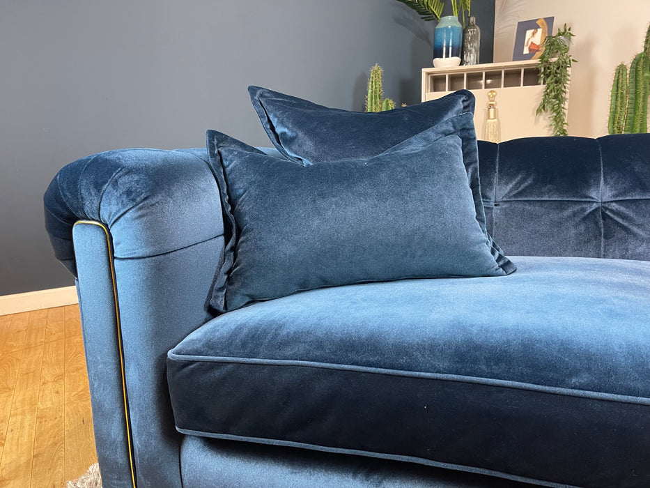 Midsummer Fabric Loveseat - Navy (WA2)