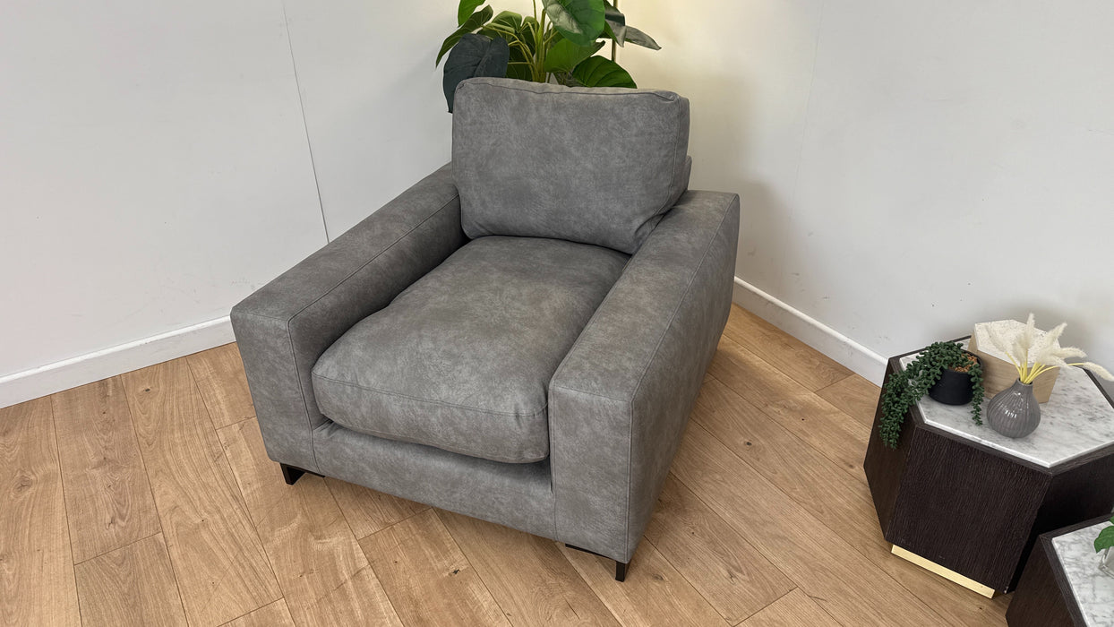 DFS Willow Leather Chair in Steel