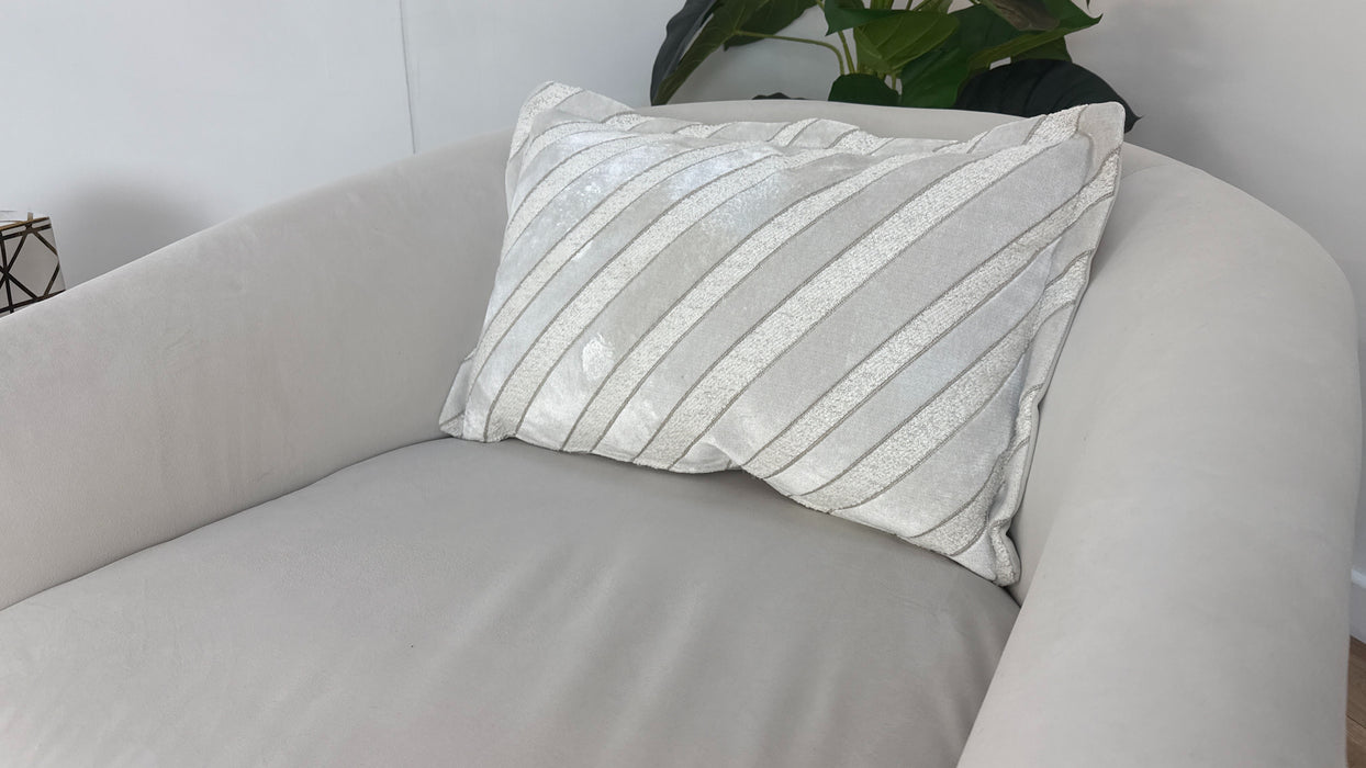 Sofology The Oscar Fabric Swivel Chair in Super Matt Velvet Ecru Mix