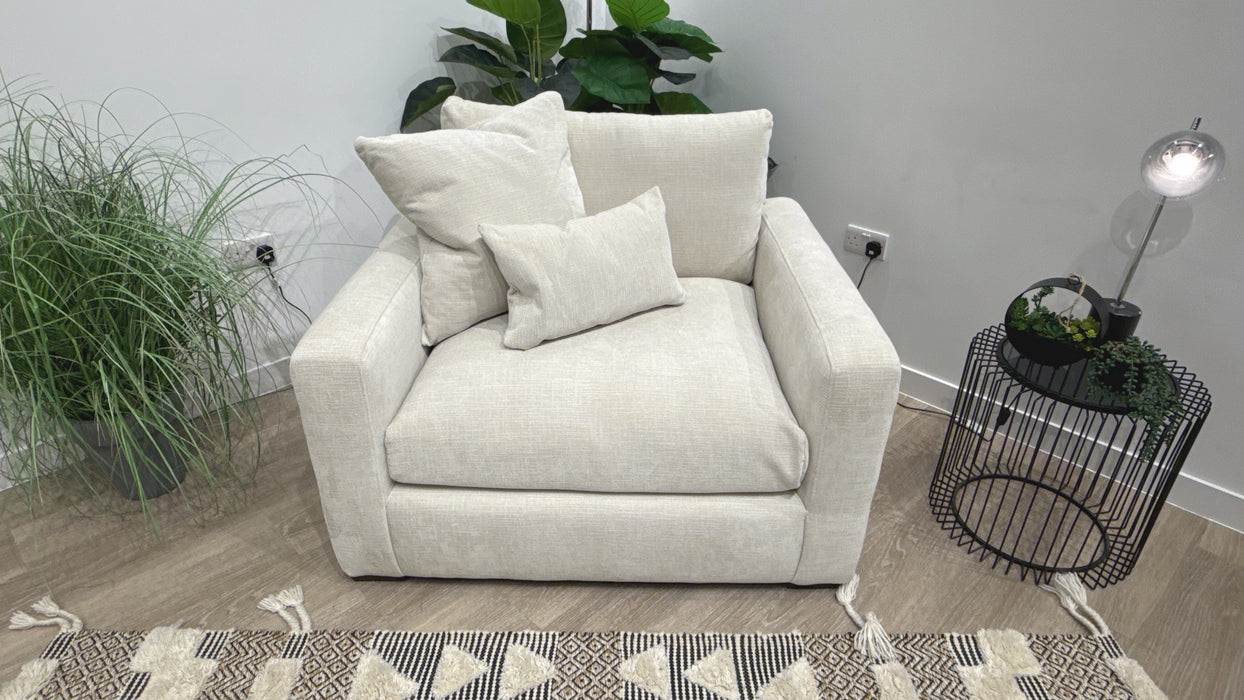 Sofology Moderna Fabric Loveseat Extra Flex Intrerior in Soft Slub Chenille Ivory