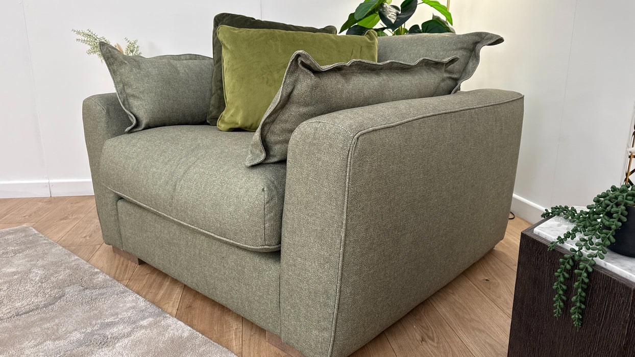 Sofology Gaia Fabric Loveseat in Buckingham Gold