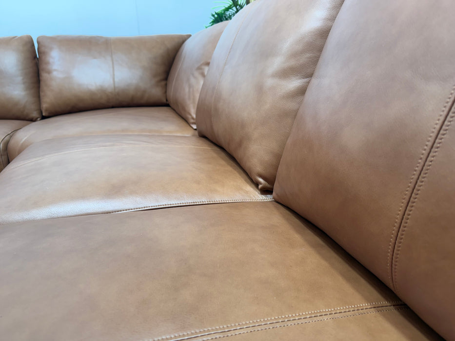 Sofology Adler Leather 1 Corner 2 in Relaxed Soft Tan