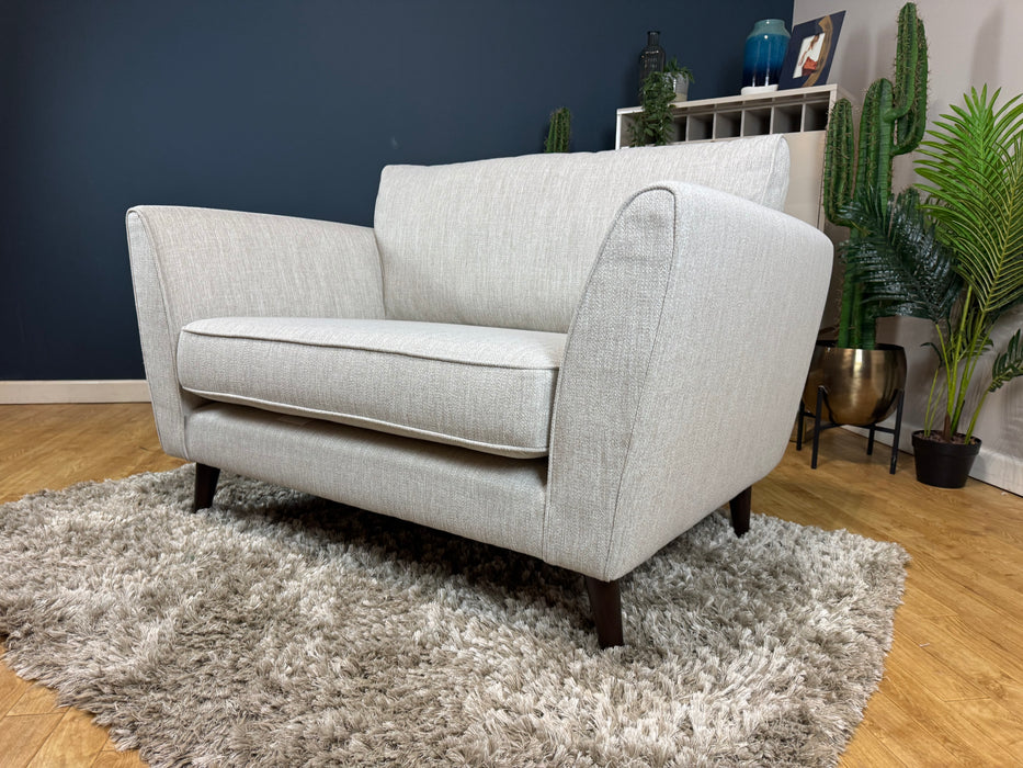 Keswick Fabric Loveseat - Capital Ecru (WA2)