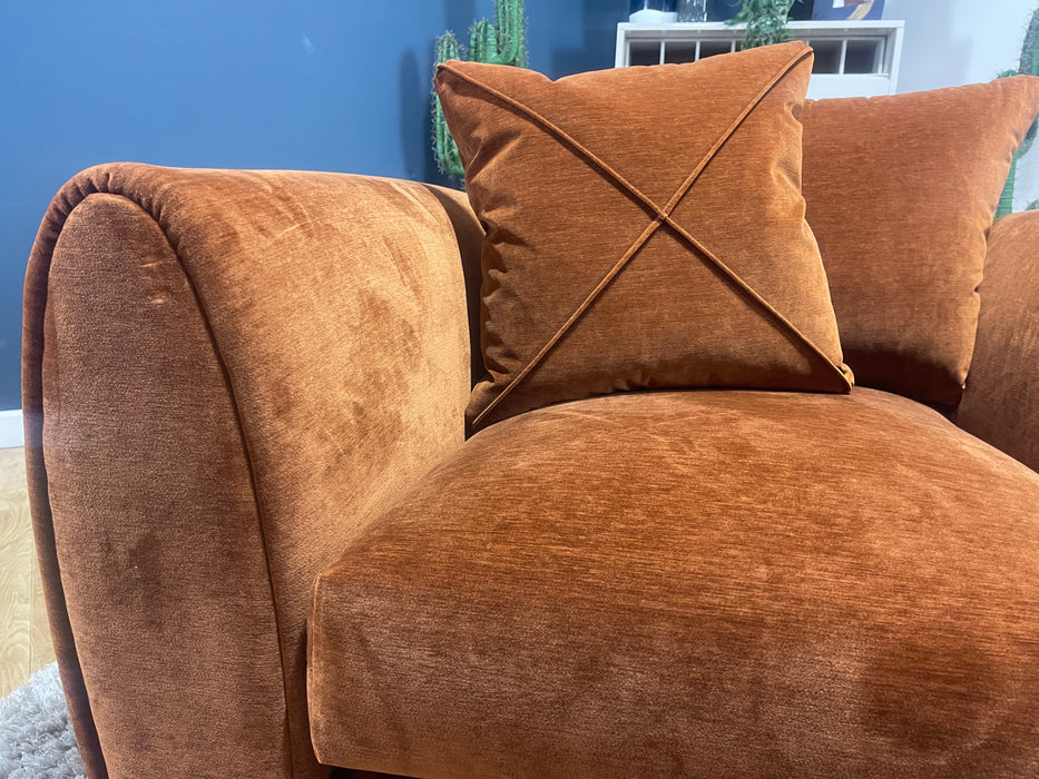 Hourglass Fabric Chair Velvet Rust (WA2)