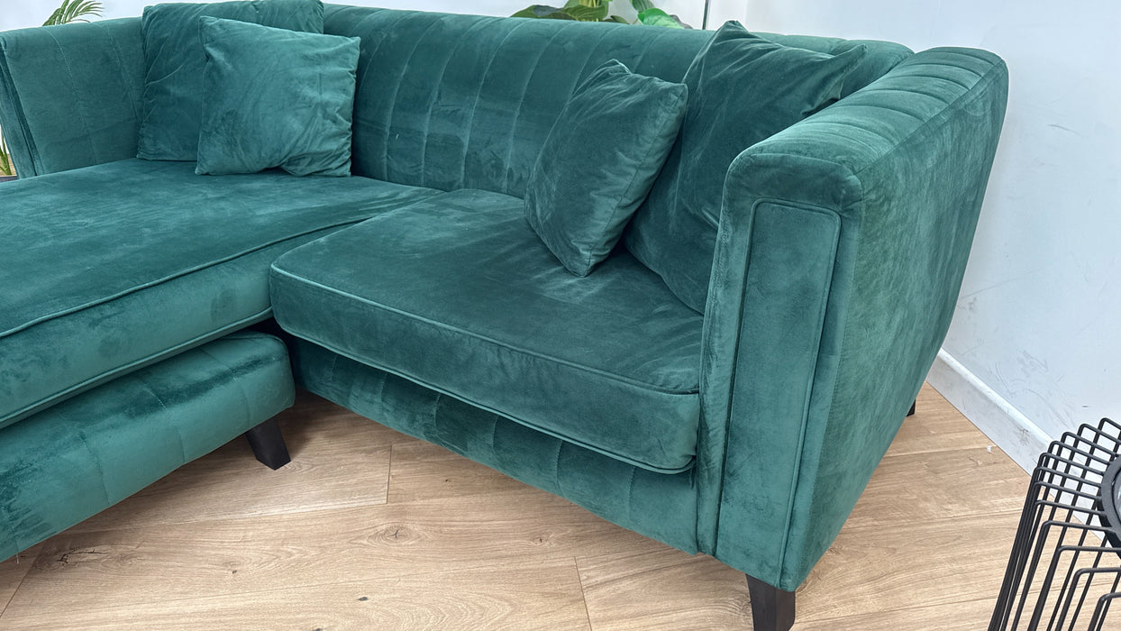 Fluted Isla 3 Seater Chaise - Fabric Sofa - Velluto Dark Green All Over